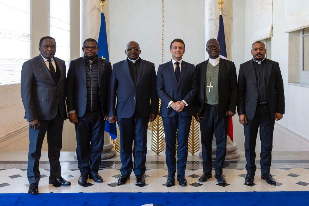 France : Emmanuel Macron soutient l’initiative des Églises congolaises pour la paix en RDC