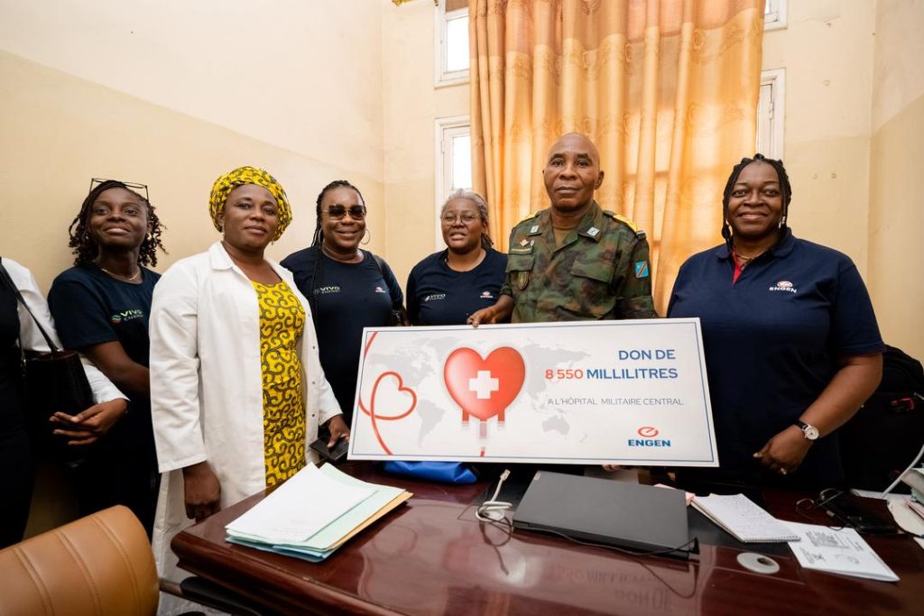 Mois des droits de la femme : Les femmes d’ENGEN DRC sauvent des vie à travers le don de sang à l’hôpital Militaire du Camp Kokolo.