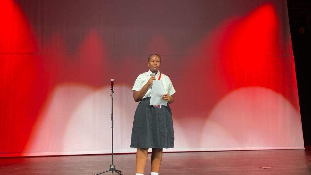 Joyce Ngul : « Apprendre à s’aimer, c’est la clé d’une confiance retrouvée »
