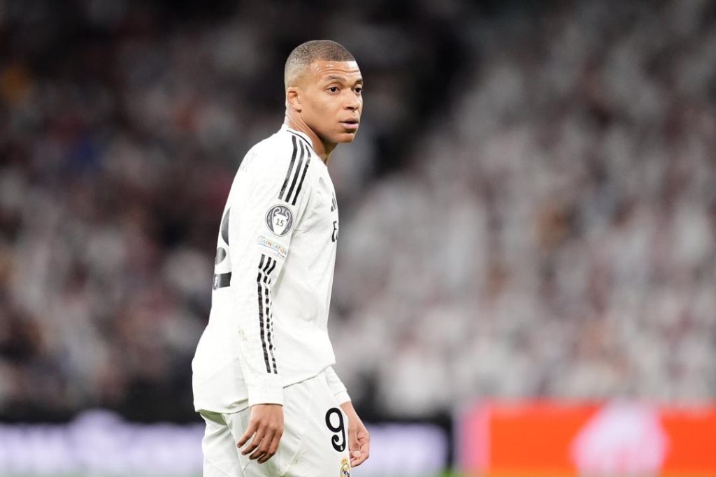 Coupe du Roi/Barça-Real: Kylian Mbappé débute sur le banc