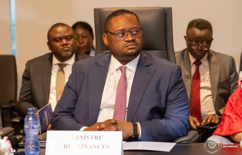 RDC : Le Ministre des Finances installe le Comité national de mise en œuvre des sanctions financières ciblées (CONASAFIC)
