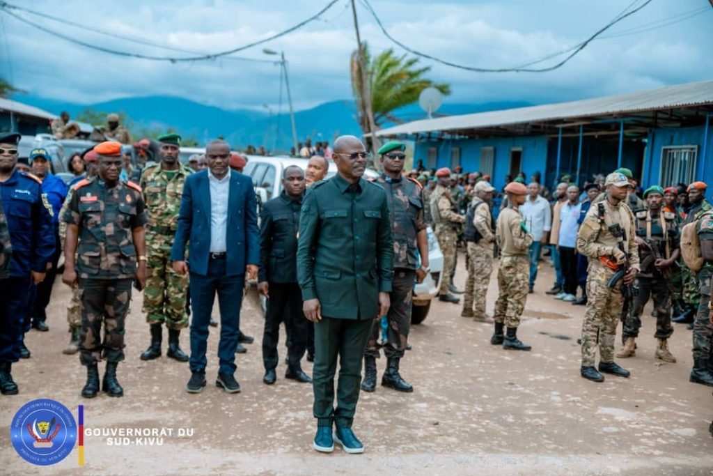 Sud-Kivu : Guy Kabombo Muadiamvita réconforte les FARDC et les Wazalendo à Uvira