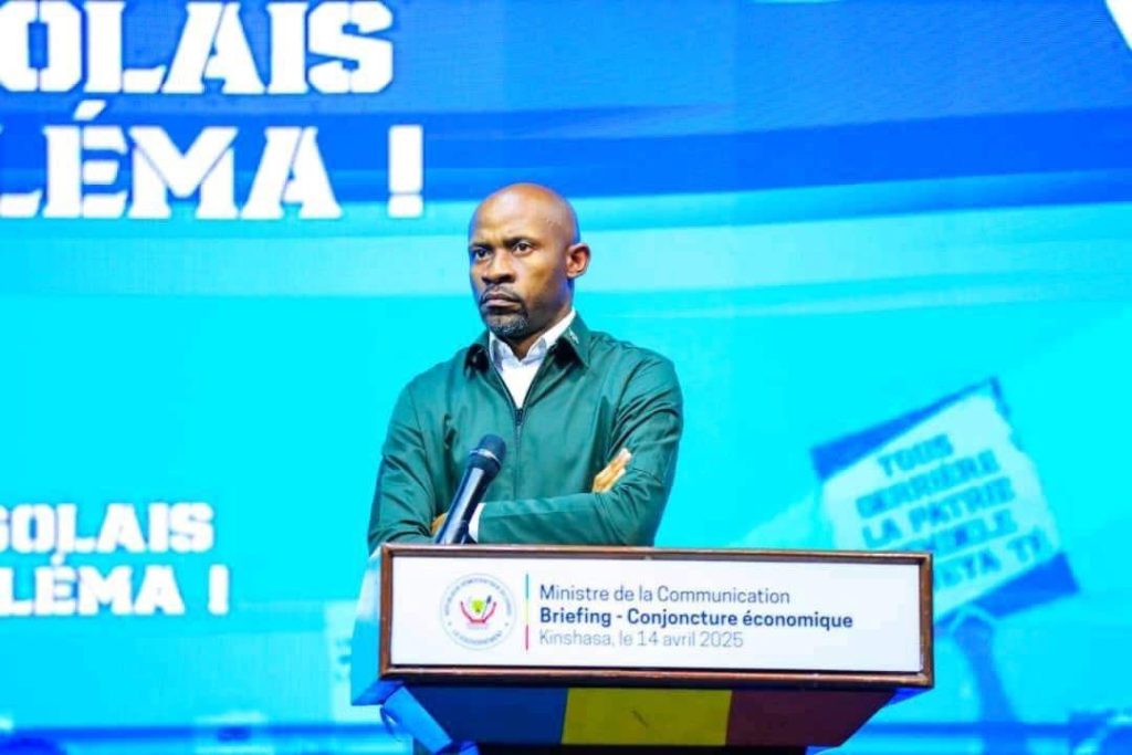 Patrick Muyaya dénonce la proposition d’un État fédéral : « Indécent et malveillant dans le contexte actuel »