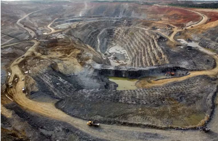 RDC : Pour un retour définitif de la paix, la société civile milite pour des réformes minières et des sanctions contre les « pilleurs » des minerais.