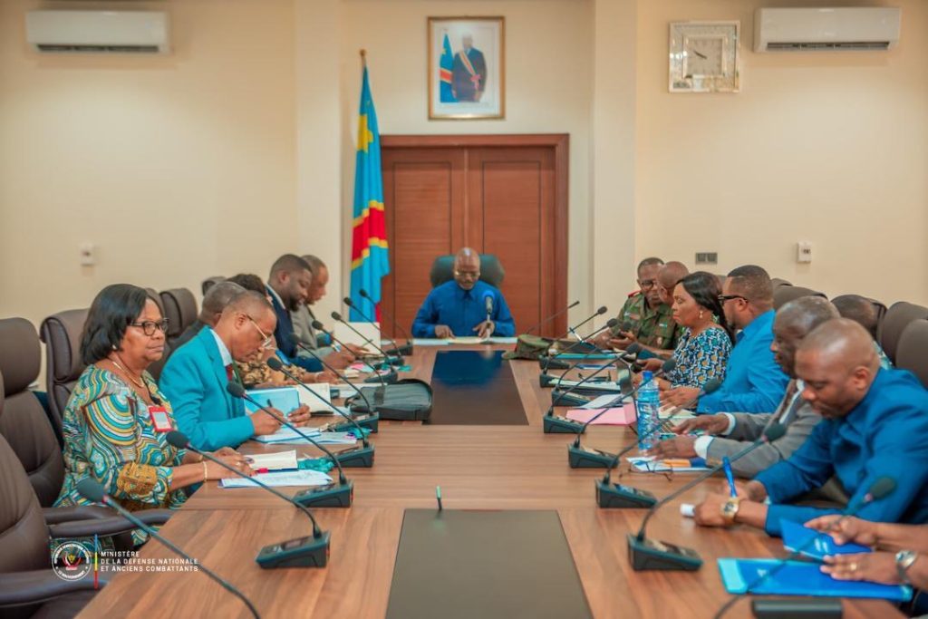 Défense nationale : Guy Kabombo se veut d’assainir le fichier de paie