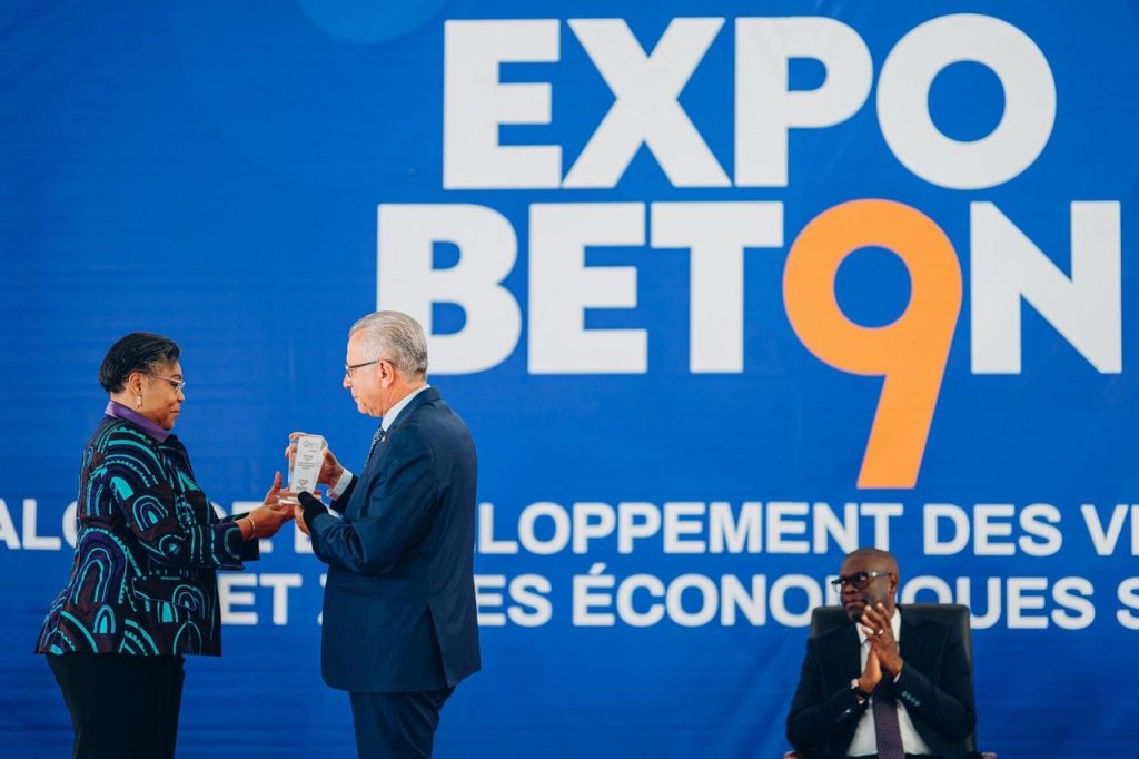 Expo Béton 2025 : Judith Suminwa clôture une édition tournée vers l’avenir économique de la RDC