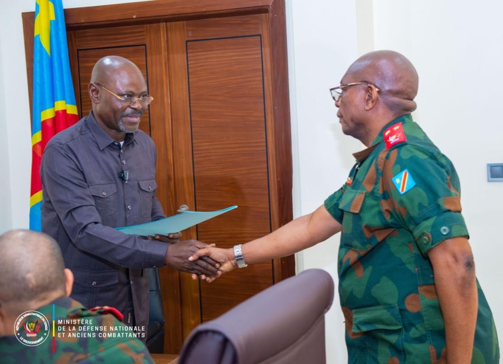 Justice militaire : Guy Kabombo notifie officiellement des hauts magistrats de FARDC après leur nomination par l’ordonnance présidentielle