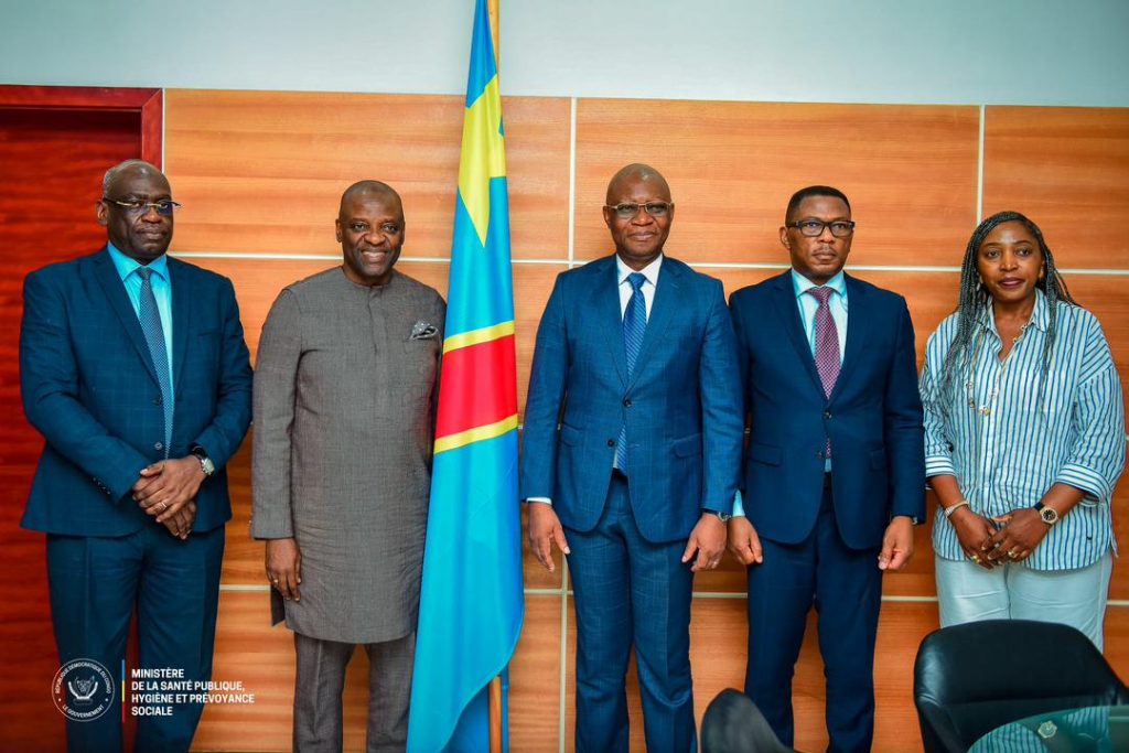 Renforcement du partenariat Santé–UNICEF : Roger Kamba reçoit John Agbor