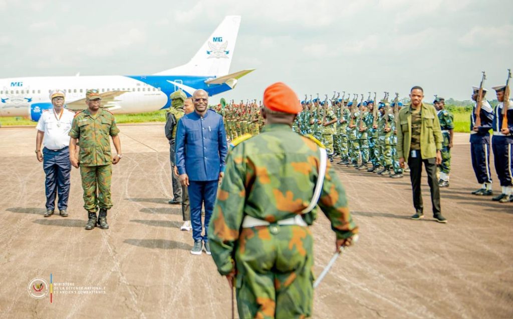 Guy Kabombo Muadiamvita en itinérance dans le Grand Équateur : de Mbandaka à Boende, puis cap sur Lisala