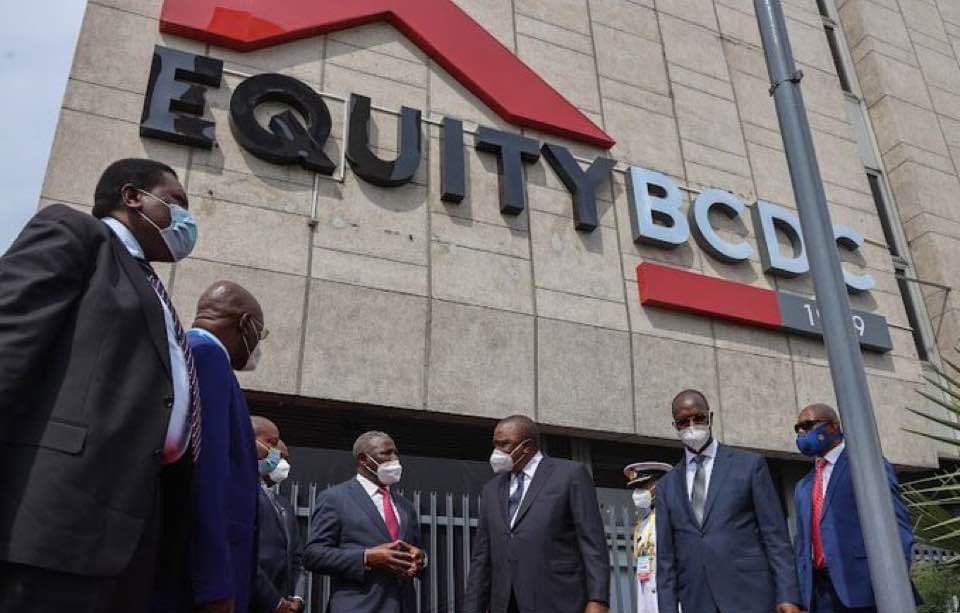 Equity BCDC : L’intersyndicale dénonce un plan de licenciement massif
