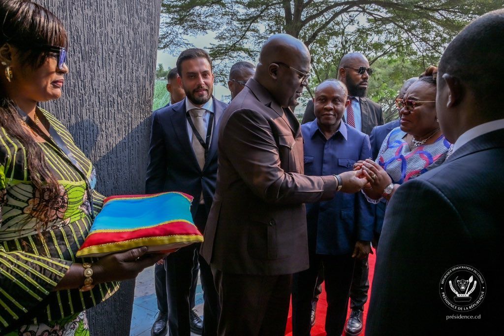 Félix Tshisekedi dévoile le nouveau rectorat rénové de l’UPN et son stade omnisports