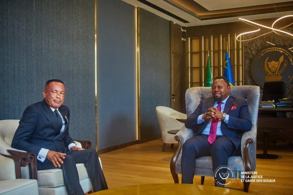 Denis Lessie chez Samuel Mbemba : « Il faut supprimer le permis de culte »