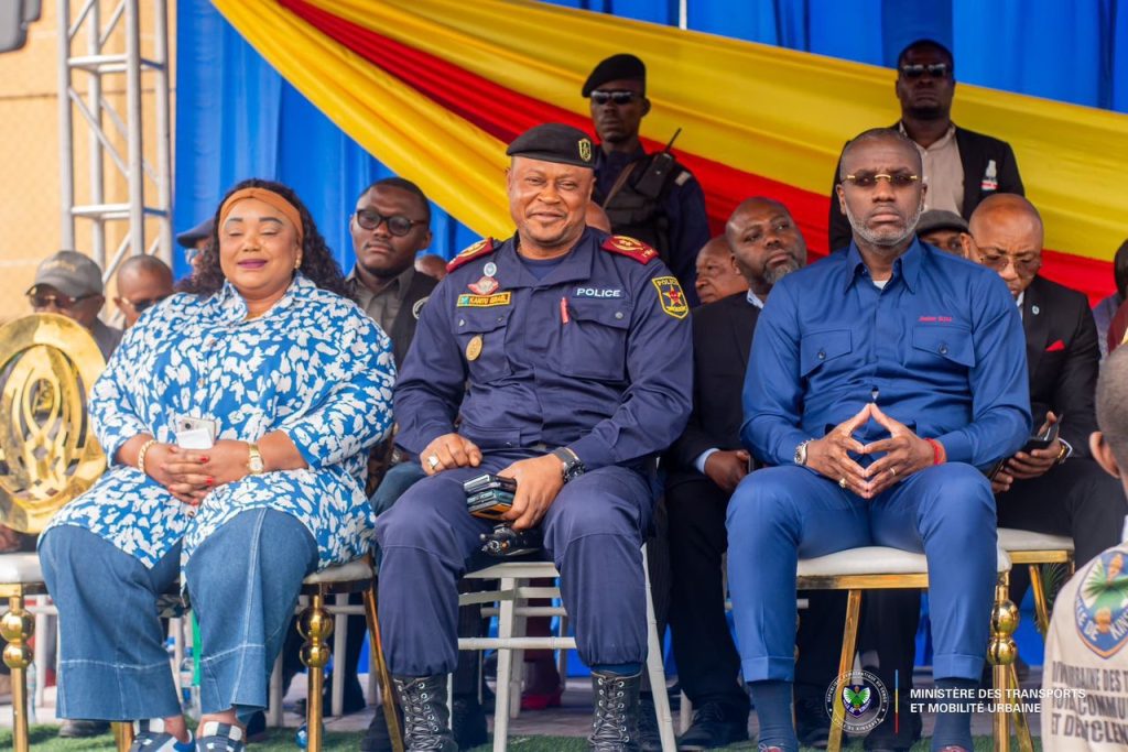 Kinshasa : Parade mixte entre le Ministère Provincial des Transports et la Police Nationale Congolaise