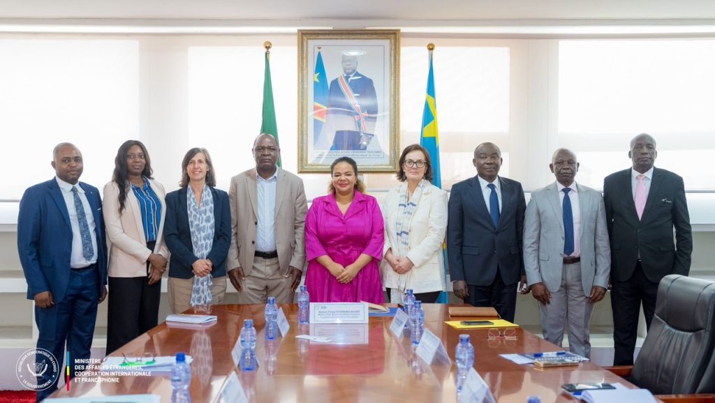 Thérèse Kayikwamba Wagner échange avec Oxfam sur l’urgence humanitaire en RDC