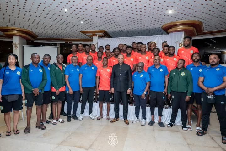 CHAN 2024 : Didier Budimbu encourage les Léopards A’ avant leur départ pour Dar-es- Salam