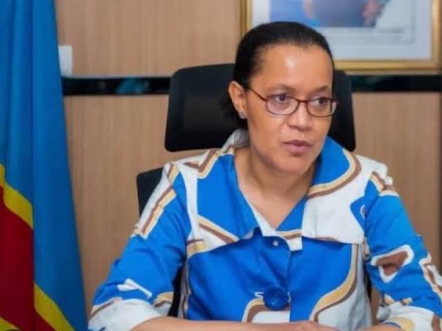 Raïssa Malu engage un dialogue constructif avec les responsables des écoles conventionnées pour renforcer la qualité éducative