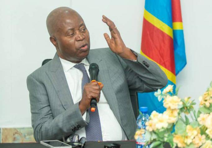 RDC : Adolphe Muzito mise sur un budget de combat pour propulser le développement et les investissements