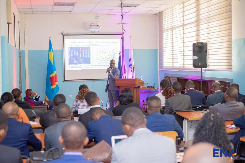 Conférence conjointe ENA-RDC et Banque mondiale : les étudiants se penchent sur les défis économiques de la RDC