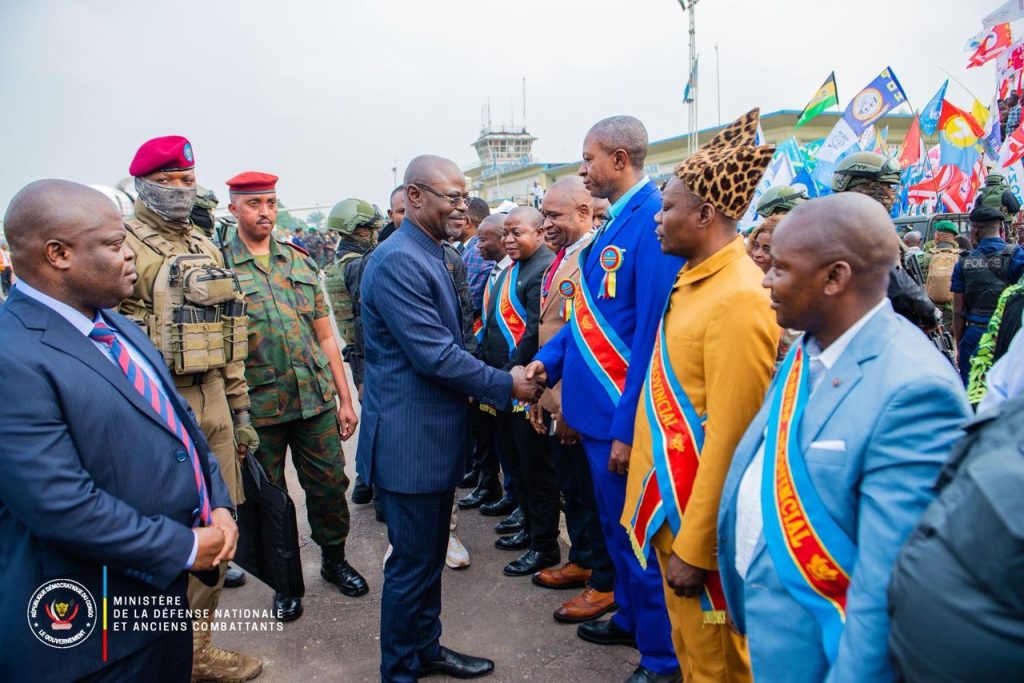 Maniema : Le VPM Guy Kabombo Muadiamvita renforce la discipline et la sécurité des FARDC