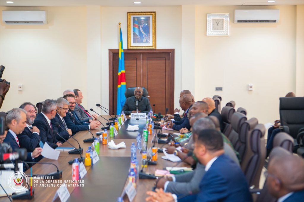 Guy Kabombo Muadiamvita et Murât Ülkü réaffirment l’excellence de la coopération militaire entre la RDC et la Turquie