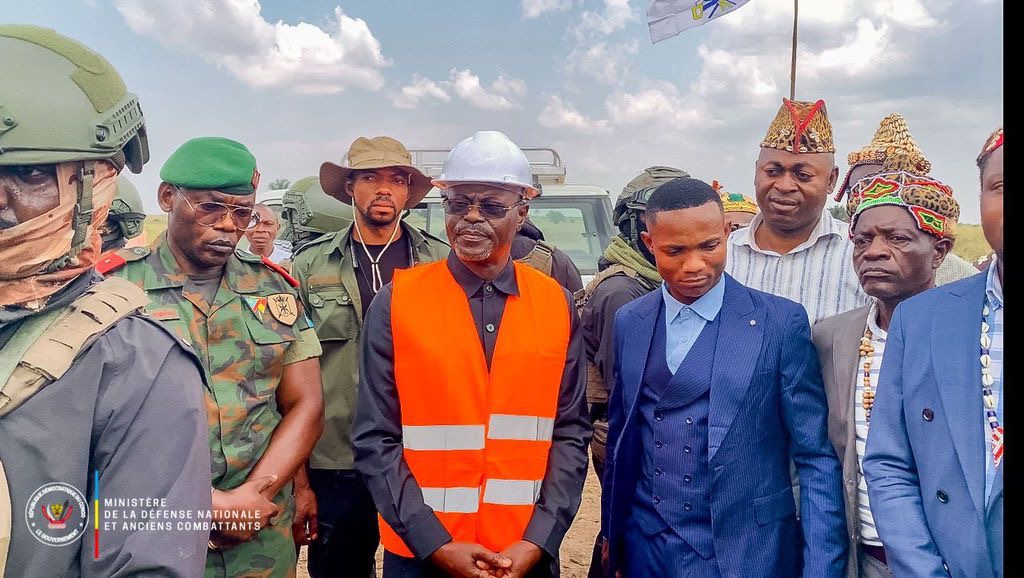 Kasaï-Oriental : Le VPM Guy Kabombo lance la construction d’un vaste site militaire moderne à Mbuji-Mayi