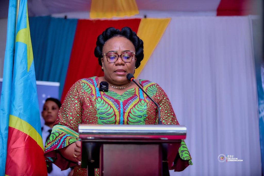 Kwilu : la Ministre Marie-Thérèse Sombo clôture l’année académique 2024-2025 à l’Université de Kikwit
