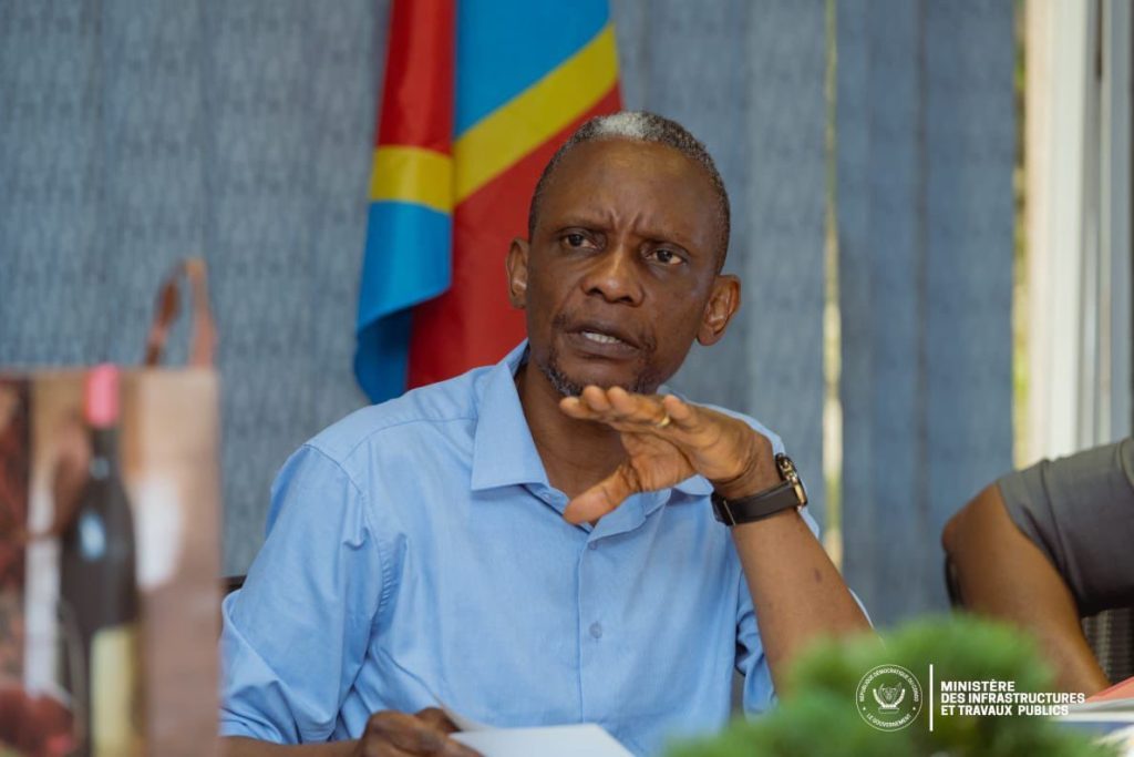 Le ministre John Banza met les infrastructures au cœur de la préparation de la Conférence des Gouverneurs