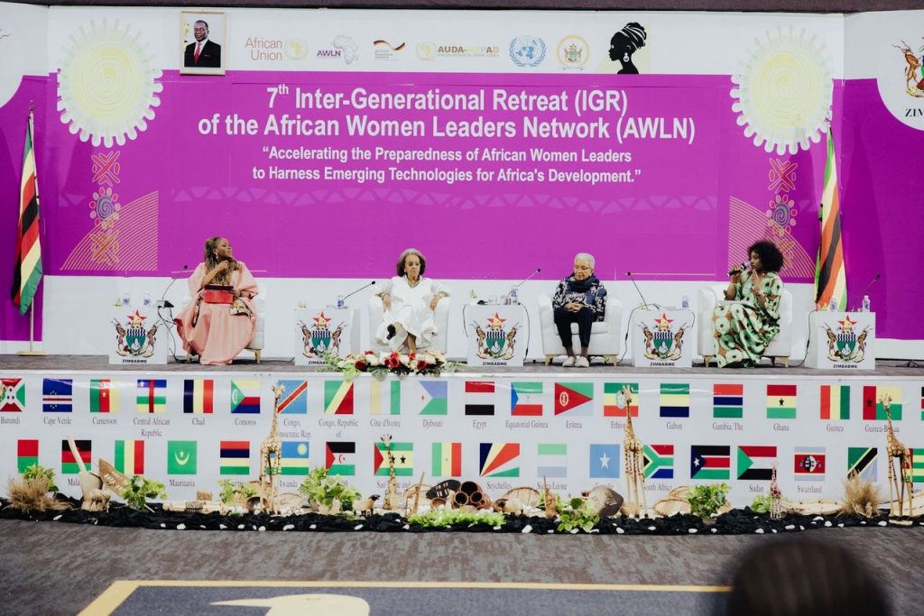 Rosiane Kabangu participe à la 7ᵉ retraite intergénérationnelle de l’AWLN aux côtés d’anciennes présidentes africaines