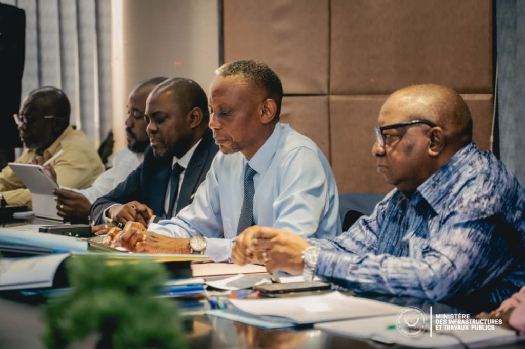 Infrastructures : John Banza Lunda et la Banque mondiale accélèrent la relance des projets stratégiques