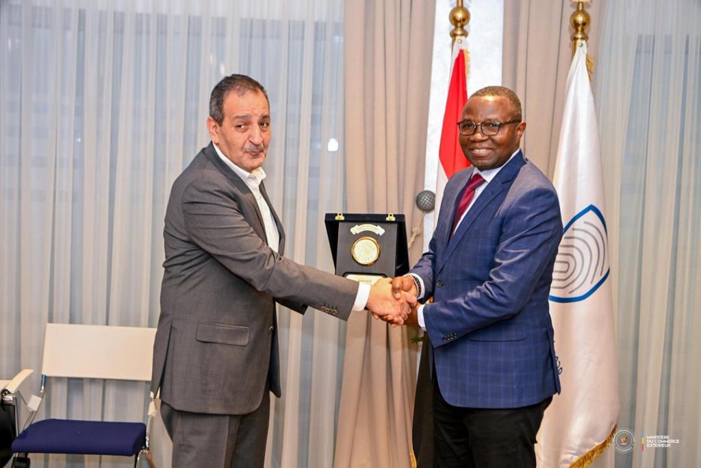 Julien Paluku explore de nouvelles opportunités économiques avec NASPS en Égypte
