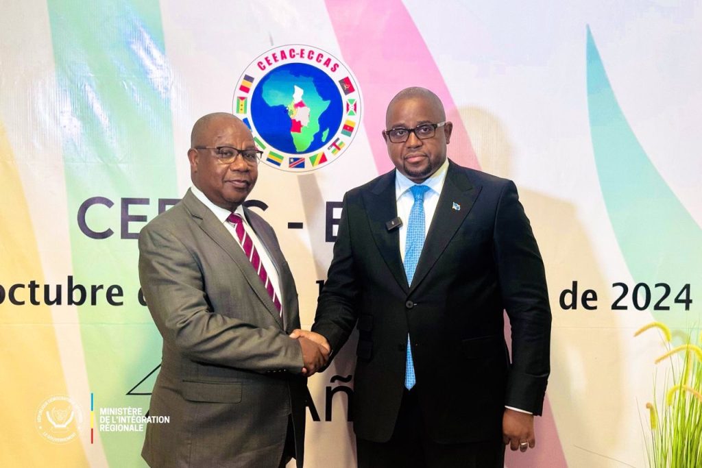 Libreville : Le ministre Floribert Anzuluni réaffirme l’engagement de la RDC auprès de la CEEAC