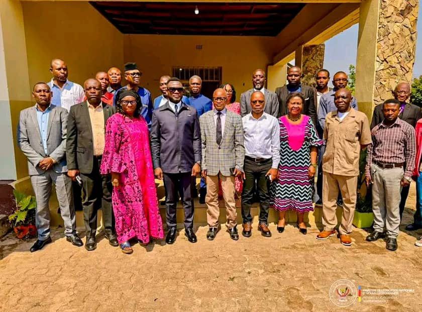 Education : Le directeur provincial Joseph Mwinkeu lance un atelier de six jours pour réinventer l’orientation scolaire et professionnelle au Haut-Katanga
