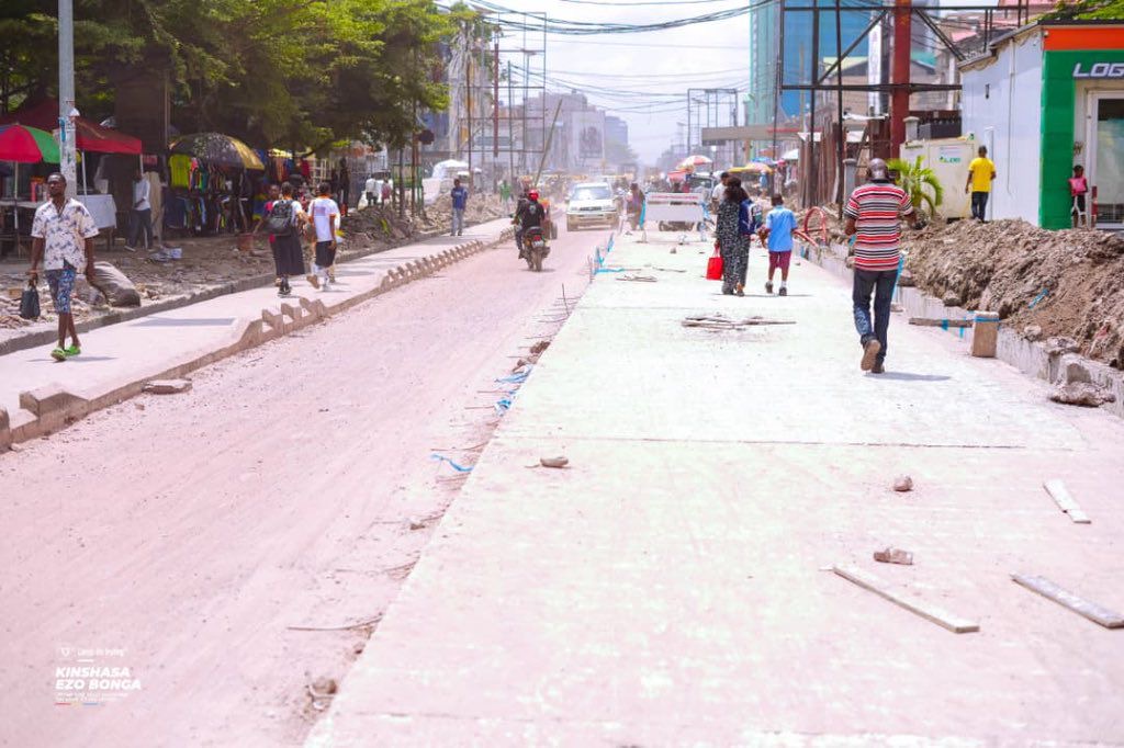 Kinshasa : l’avenue Kabambare entre dans sa phase finale de modernisation avec le bétonnage