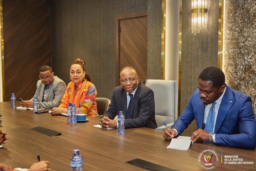 Guillaume Ngefa engage des actions concrètes sur l’indemnisation des victimes de Kisangani et l’accord RDC–Qatar