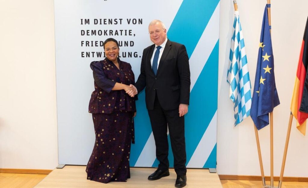 Munich : Thérèse Kayikwamba promeut un nouveau modèle de partenariats stratégiques autour des minerais critiques