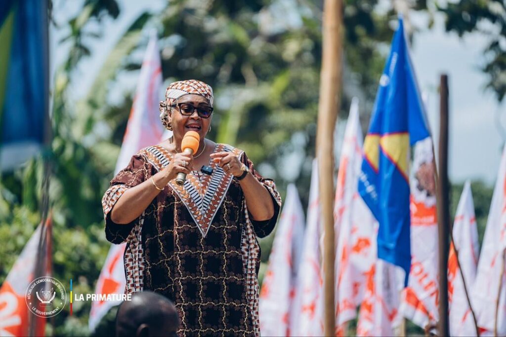 Mongala : Judith Suminwa Tuluka inaugure les travaux de désenclavement et de développement à Bongandanga