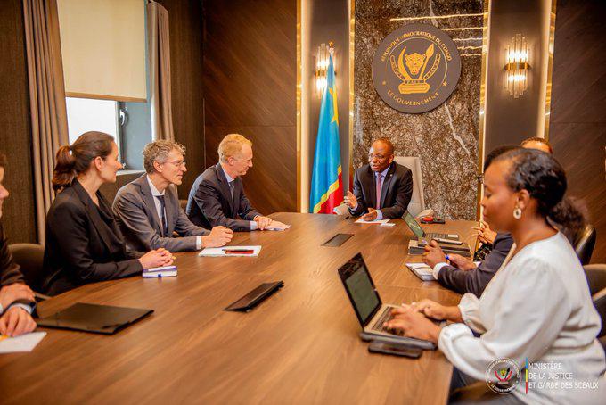 La RDC et la Suisse projettent la création d’un Centre de recherche et d’innovation pour moderniser la justice congolaise