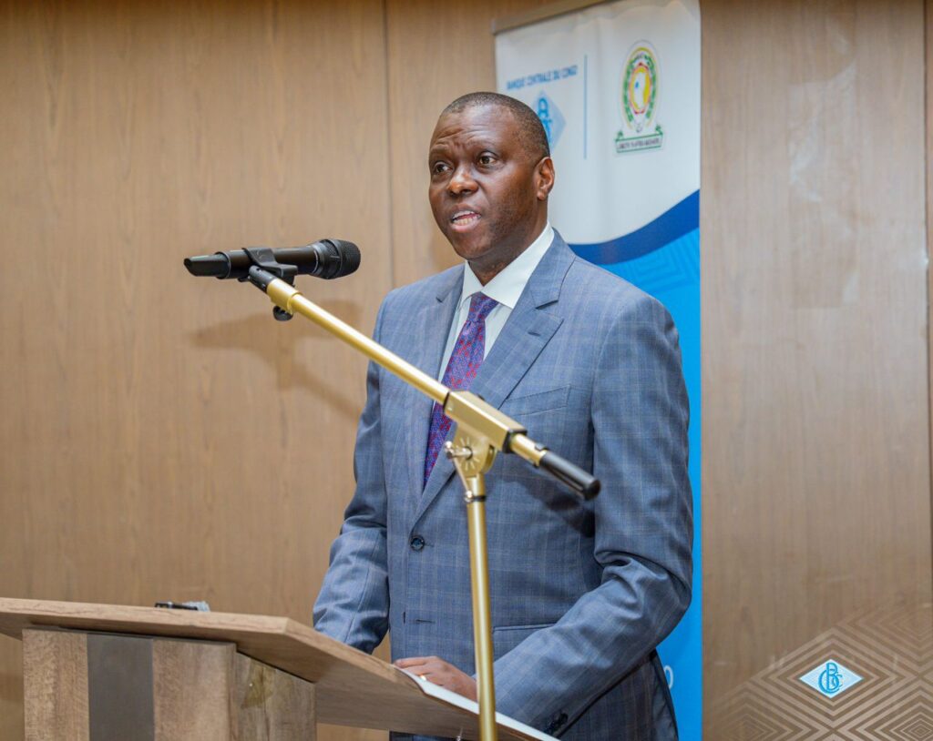Kinshasa : André Wameso appelle à renforcer la résilience financière régionale lors du lancement d’un atelier stratégique