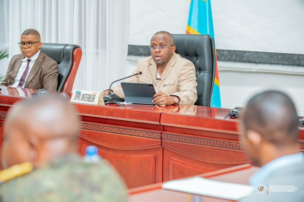 RDC : Jacquemain Shabani clôture un atelier stratégique pour restaurer l’autorité de l’État dans l’Est du pays