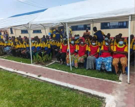 Désengorgement de Makala : 125 détenus libérés sur ordre du procureur général Firmin Mvonde