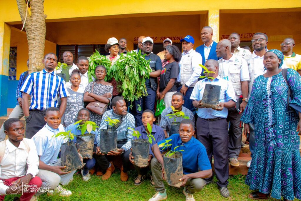 Kongo Central : Muhindo Nzangi accélère la campagne agricole et mise sur les coopératives pour la revanche du sol