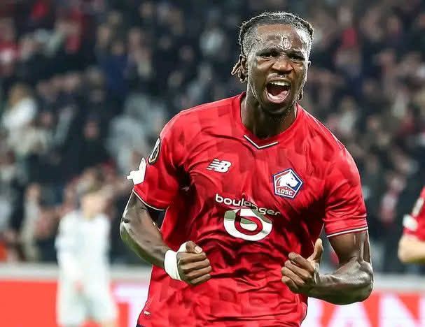 Ligue 1 : Ngal’ayel Mukau et Lille retrouvent la victoire face à Angers