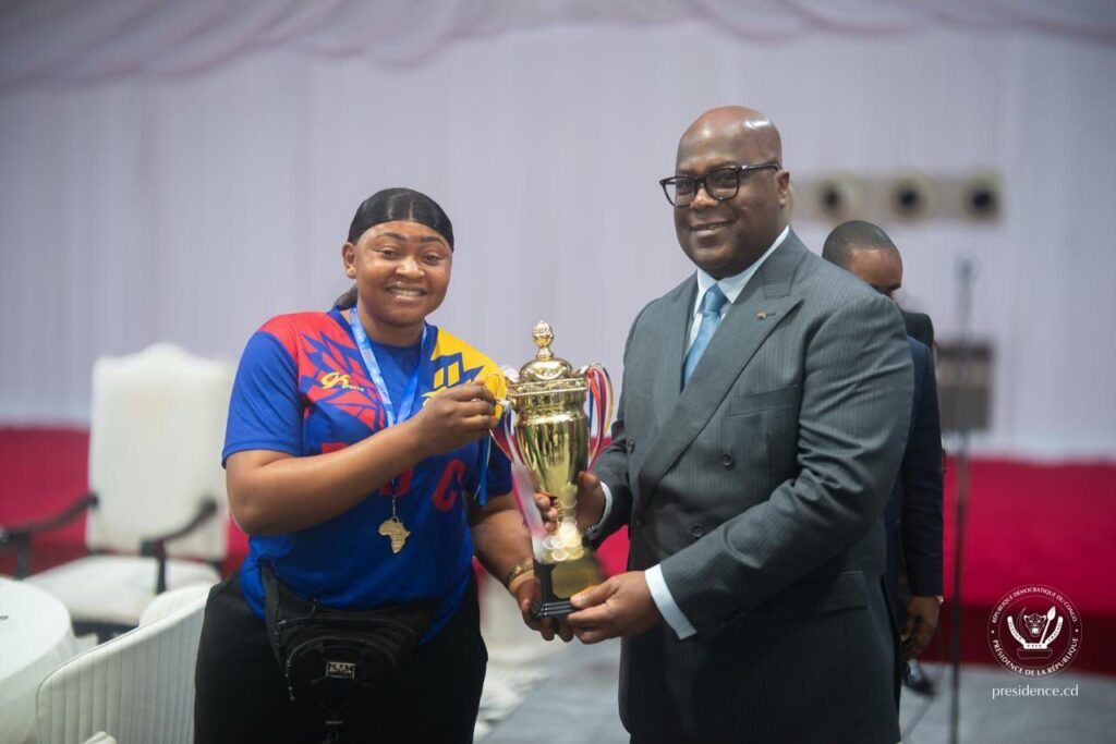 Kinshasa : Félix Tshisekedi honore les Léopards dames de basketball en fauteuil roulant