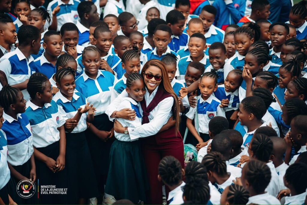 Tournée « Parlons Patriotisme » : Grace Kutino met le cap sur le Collège Révérend Kim après l’UPN
