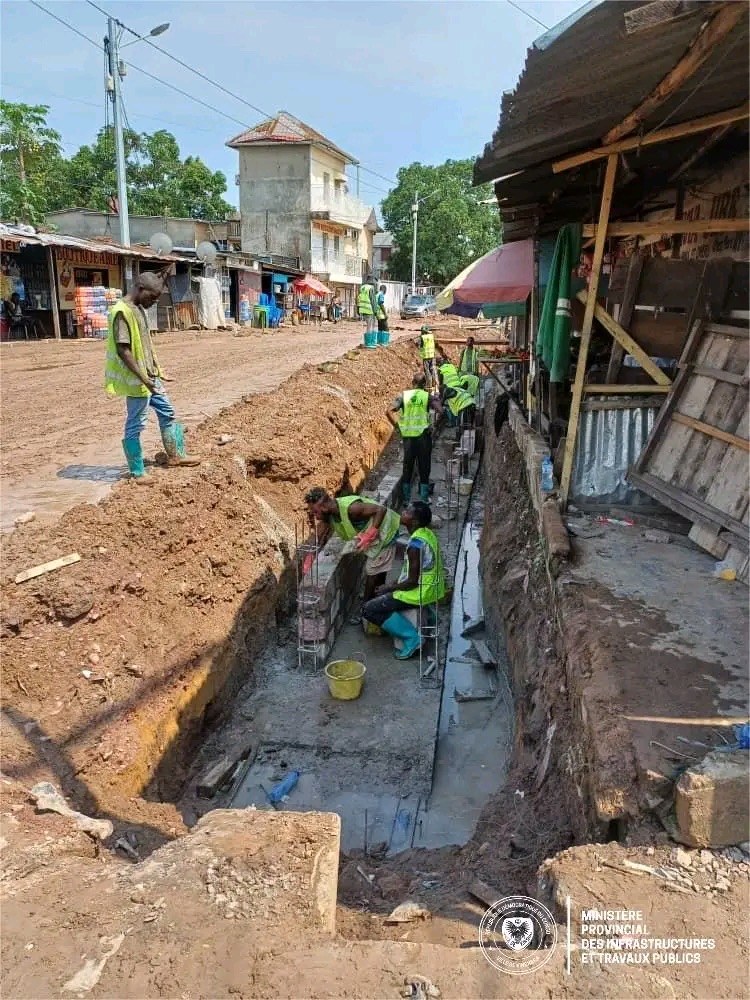 Ngaliema : l’avenue CPA bloquée, les habitants de Pompage et environs étouffés par les travaux