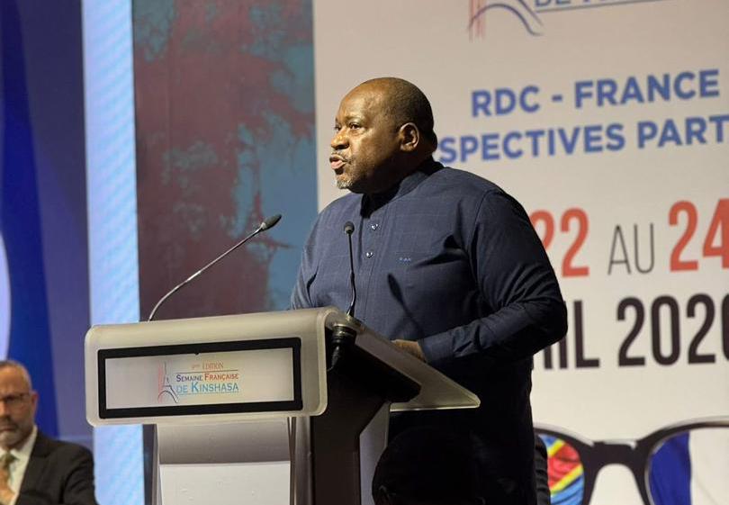Henri Désiré N’zouzi, voix centrale de la 9ᵉ Semaine française de Kinshasa, au cœur des échanges stratégiques entre la RDC et la France