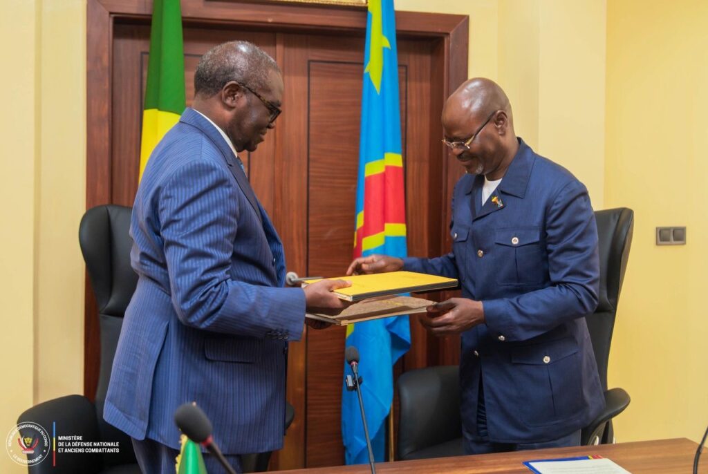 Coopération militaire : Kinshasa et Brazzaville consolident un partenariat stratégique durable