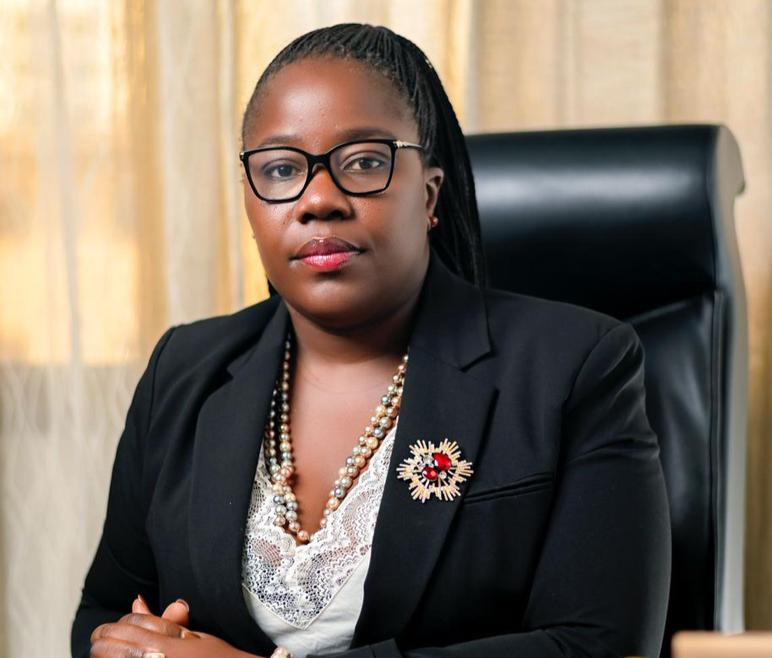 RDC : Maître Marie-Louise Efekele exprime son indignation face aux propos jugés injurieux visant la cheffe du gouvernement