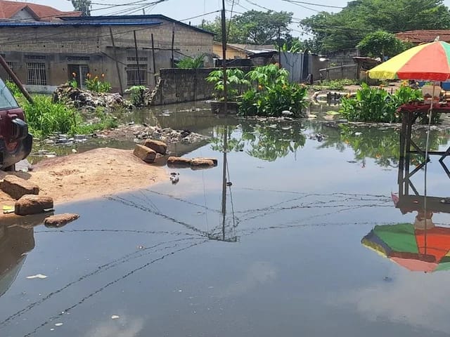 Kinshasa : les quartiers Salongo et Debonhomme sous les eaux après de fortes pluies
