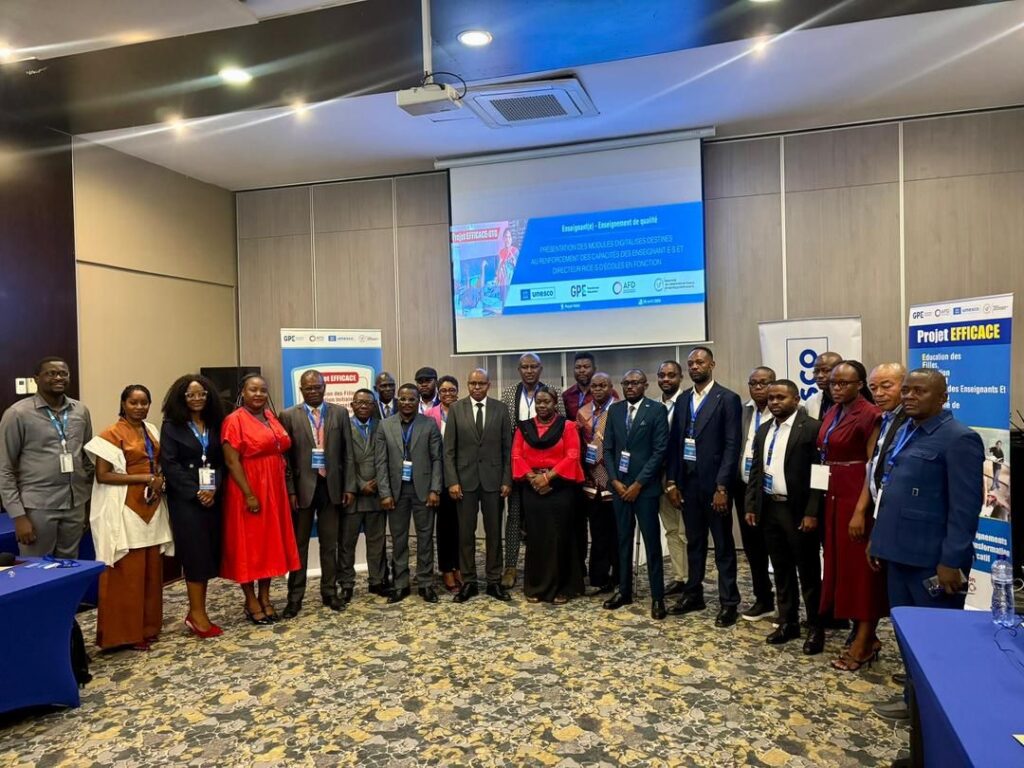 Éducation en RDC : Des modules digitaux lancés pour renforcer la formation continue des enseignants